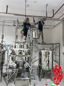 全面推進(jìn)設(shè)備安裝調(diào)試及培訓(xùn)，打造高效安全服務(wù)體系