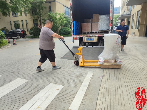 助力產(chǎn)教融合！我司制藥設(shè)備進(jìn)駐玉溪職院，首建GMP模擬教學(xué)車(chē)間